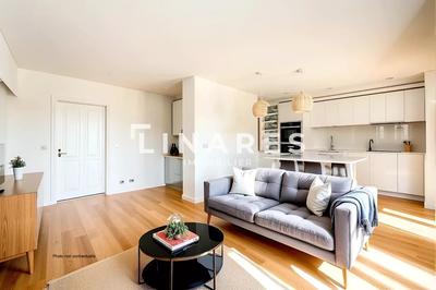 Appartement - 88 m² - 4 pièces