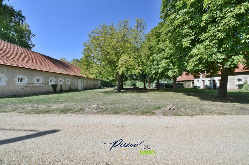 Local commercial - 563 m²