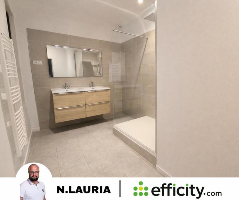 Appartement - 90 m² - 3 pièces