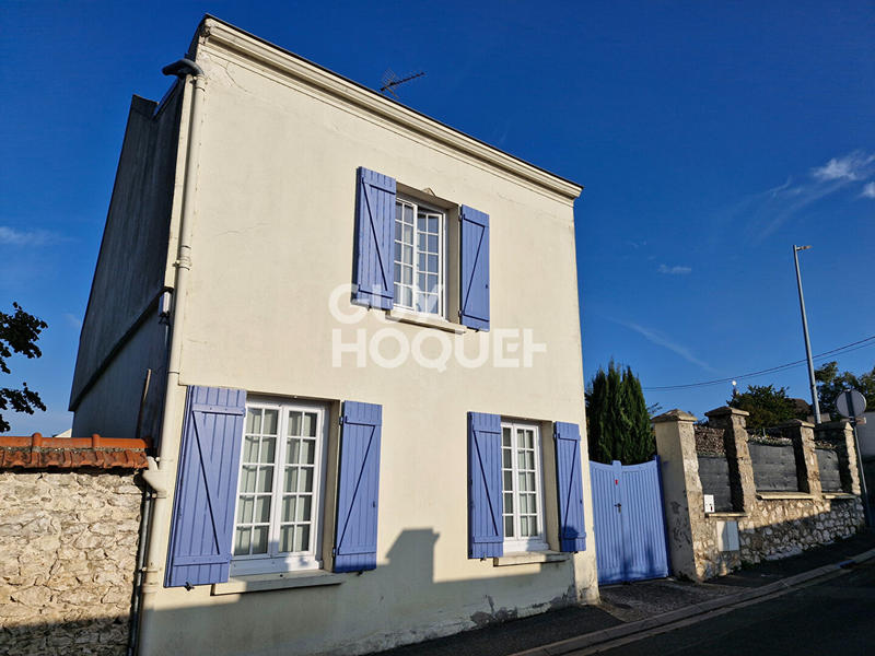 Maison - 104 m² - 5 pièces