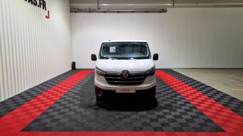 Renault Trafic l2h1 3000 kg blue dci 130 grand confort