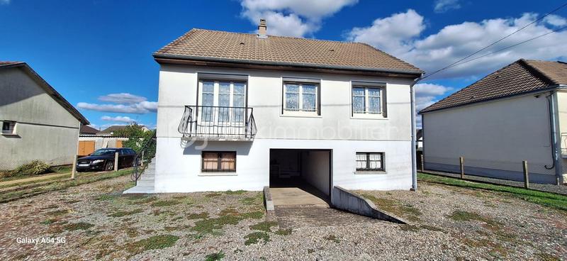 Maison de ville - 76 m² - 4 pièces