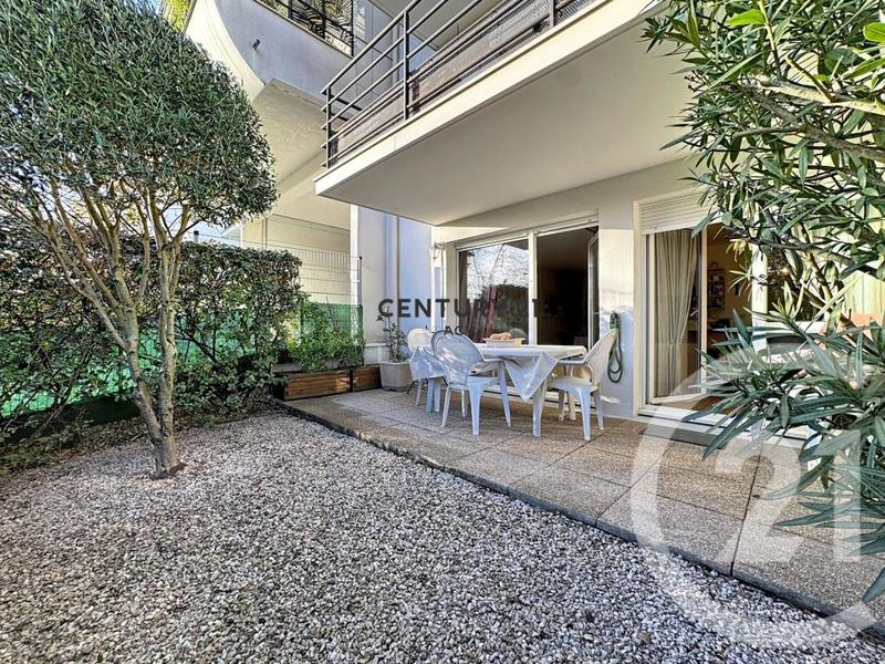 Appartement - 76 m² - 3 pièces