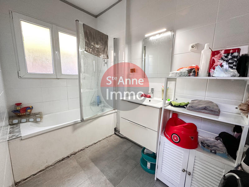 Maison - 105 m² - 5 pièces