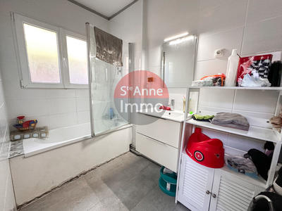 Maison - 105 m² - 5 pièces