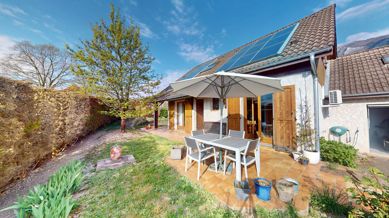 Maison - 140 m² - 5 pièces