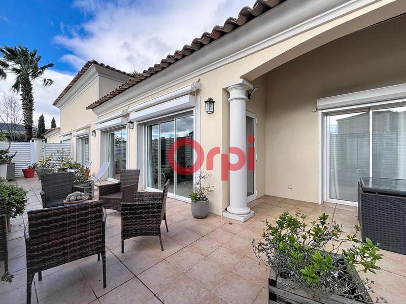 Maison - 112 m² - 4 pièces