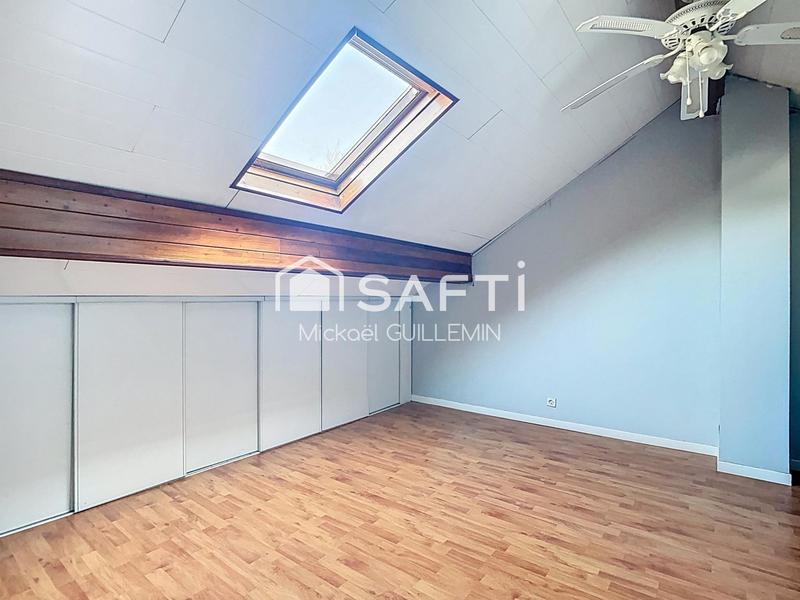 Maison - 196 m² - 7 pièces