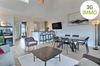 Appartement - 82 m² - 4 pièces