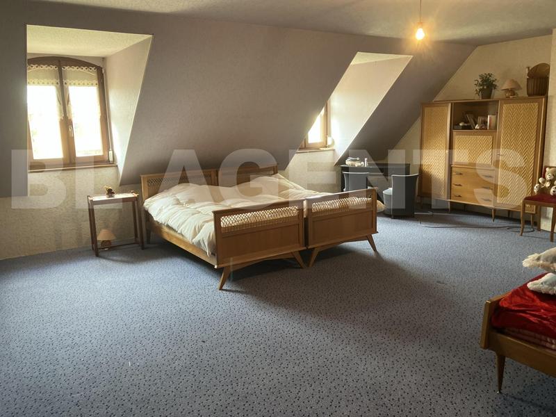 Pavillon - 175 m² - 6 pièces