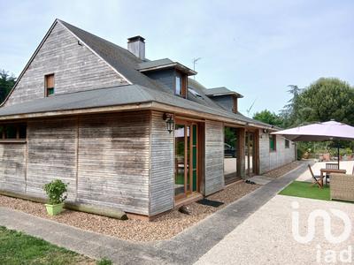 Maison - 351 m² - 12 pièces