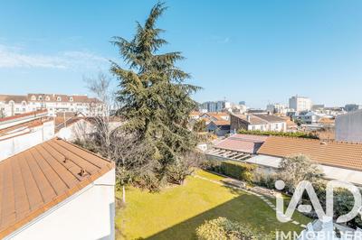 Maison - 147 m² - 5 pièces