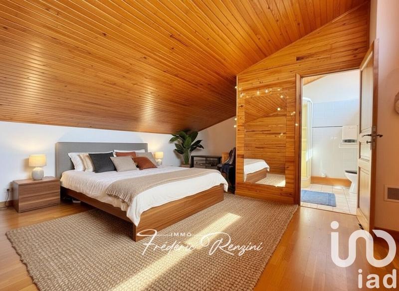 Maison - 190 m² - 7 pièces