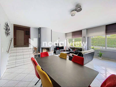 Maison - 195 m² - 8 pièces