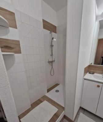 Studio - 24 m² - 1 pièce