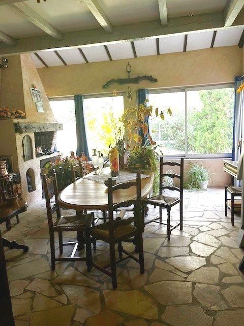 Maison - 149 m² - 8 pièces