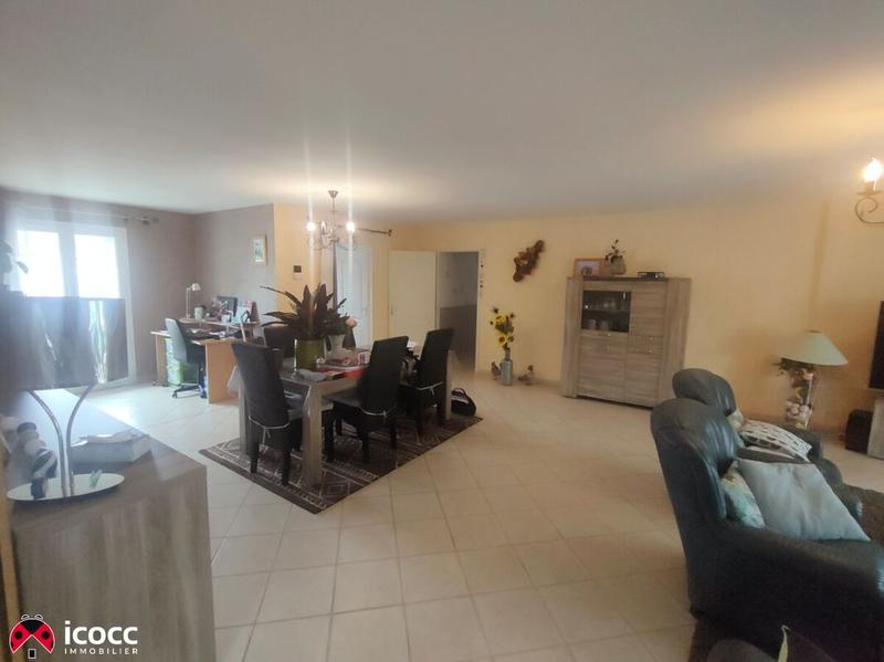 Maison - 223 m² - 10 pièces