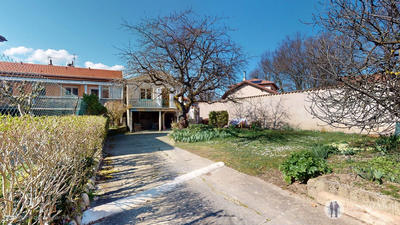 Maison - 176 m² - 5 pièces