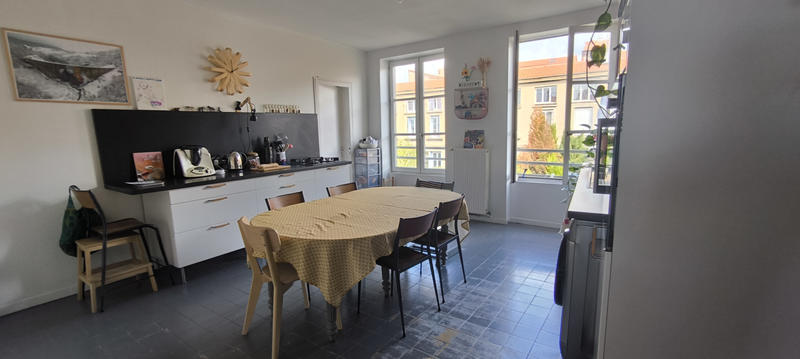Appartement - 122 m² - 4 pièces