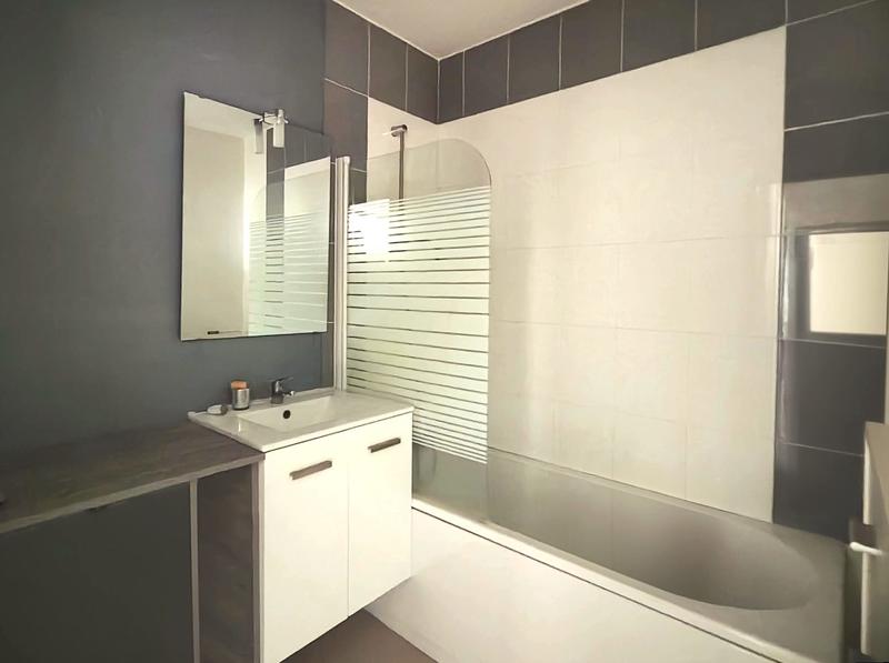 Appartement - 70 m² - 3 pièces