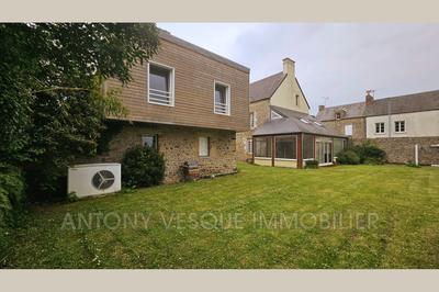 Maison - 175 m² - 8 pièces