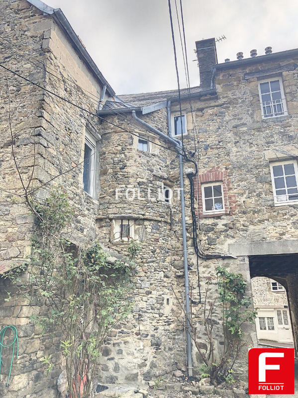 Immeuble - 120 m² - 5 pièces