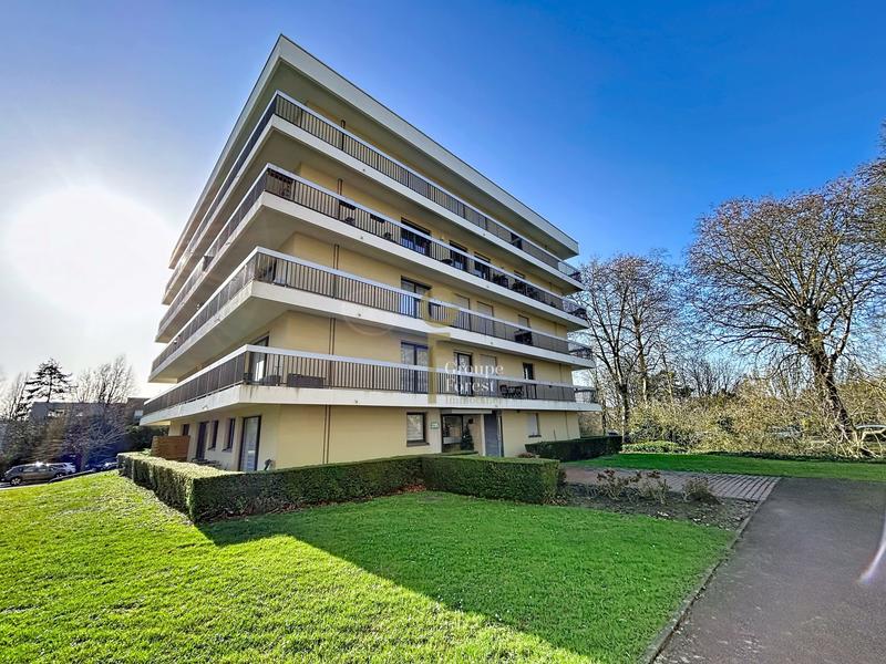 Appartement - 93 m² - 3 pièces