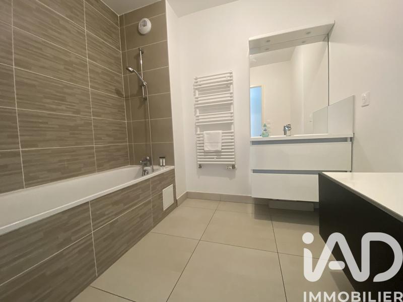Appartement - 81 m² - 3 pièces