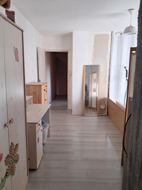 Maison - 190 m² - 8 pièces