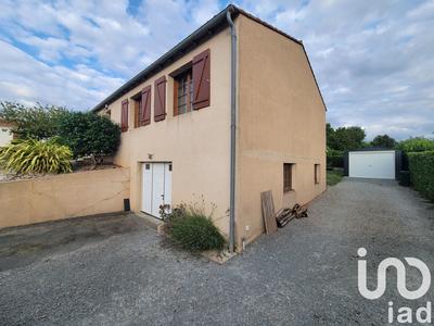 Maison - 90 m² - 5 pièces