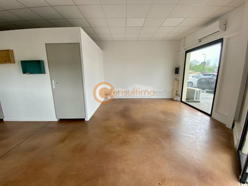 Local commercial - 57 m²