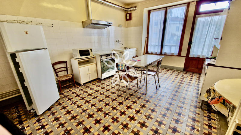 Maison - 138 m² - 7 pièces