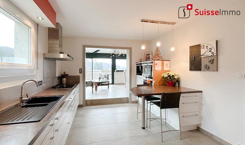 Maison - 184 m² - 7 pièces