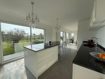 Villa - 183 m² - 5 pièces