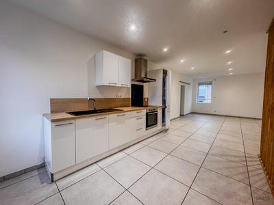 Duplex - 81 m² - 5 pièces