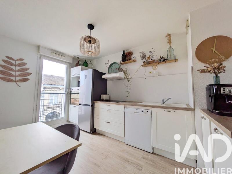 Appartement - 64 m² - 3 pièces