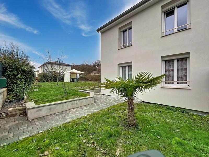Maison - 84 m² - 4 pièces