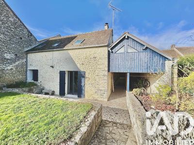 Maison - 110 m² - 4 pièces