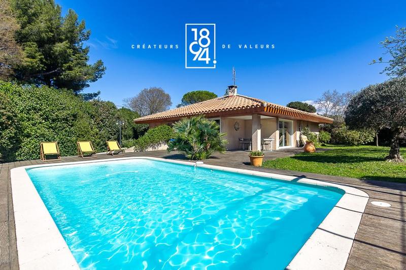 Maison d'architecte - 141 m² - 5 pièces