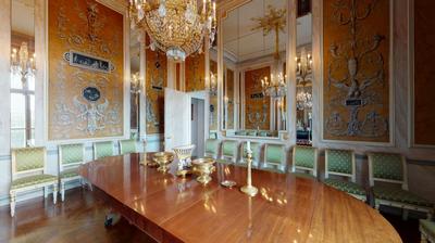 Appartement - 210 m² - 5 pièces