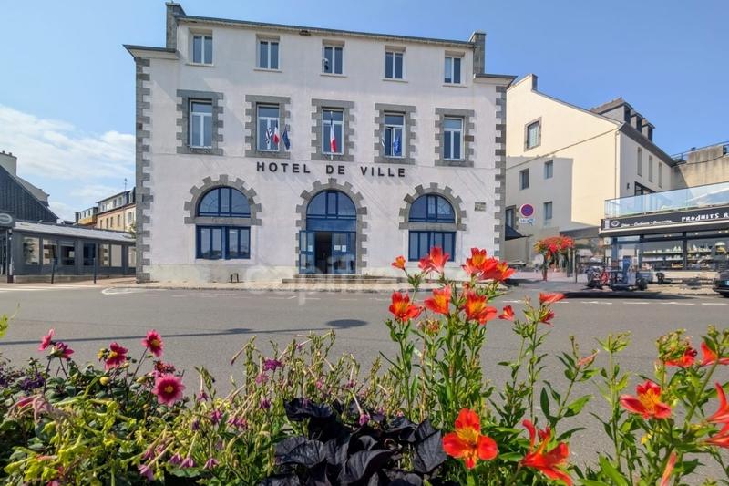 Terrain constructible - 2 097 m²