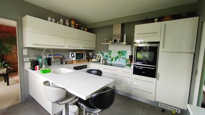 Maison - 154 m² - 8 pièces