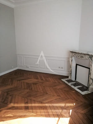 Immeuble - 6 pièces