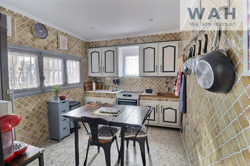 Maison - 156 m² - 7 pièces