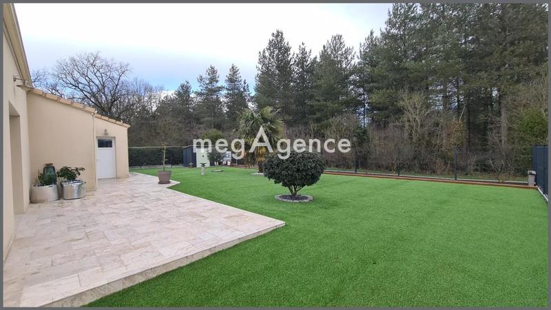 Maison - 101 m² - 8 pièces