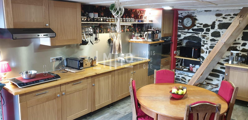 Châlet - 96 m² - 5 pièces