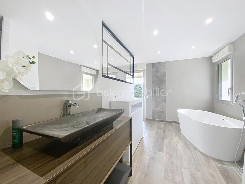 Appartement - 59 m² - 2 pièces