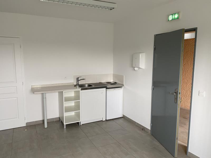 Local d'activité / Entrepôt - 391 m² - 3 pièces