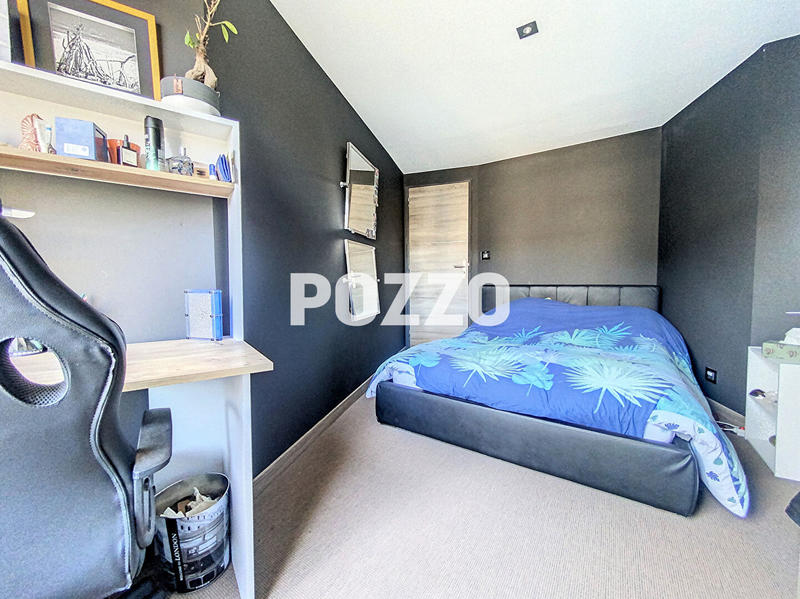 Maison - 138 m² - 5 pièces