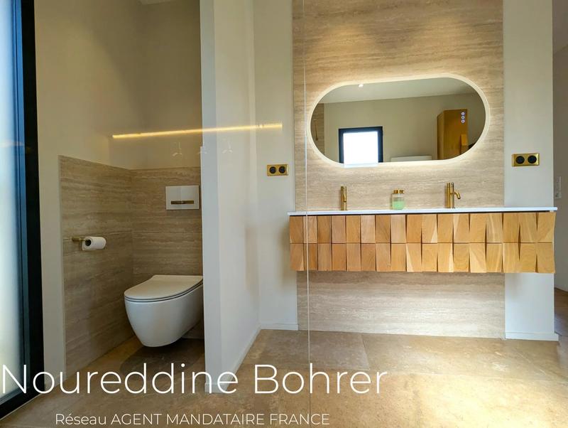 Villa - 165 m² - 5 pièces